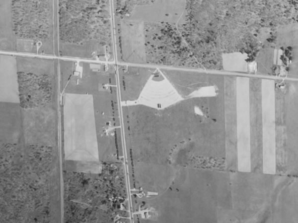 Sky-Hi Drive-In Theatre - Skihi 1955 Crop (newer photo)